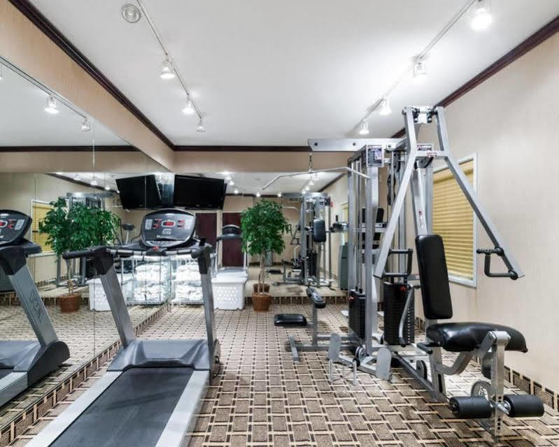 Holiday Inn Express & Suites - Olathe South By Ihg Dış mekan fotoğraf