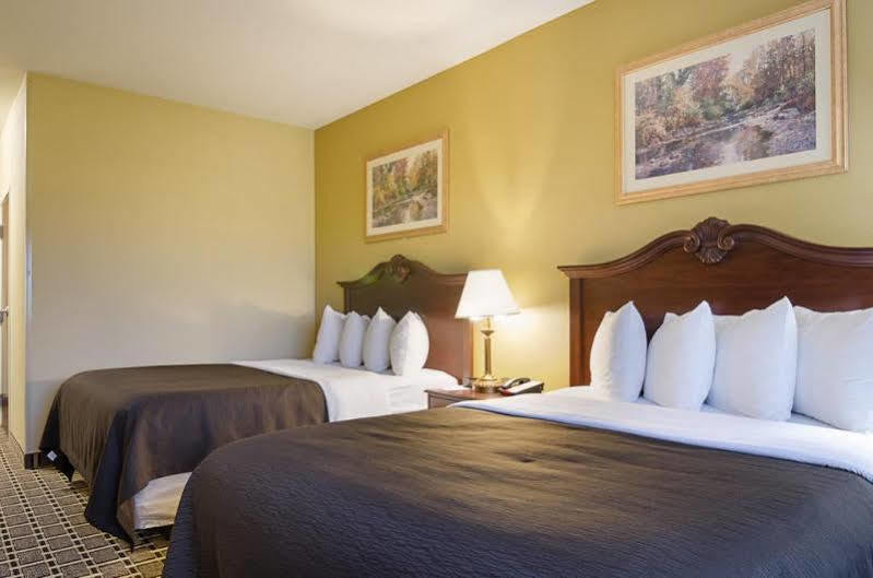 Holiday Inn Express & Suites - Olathe South By Ihg Dış mekan fotoğraf